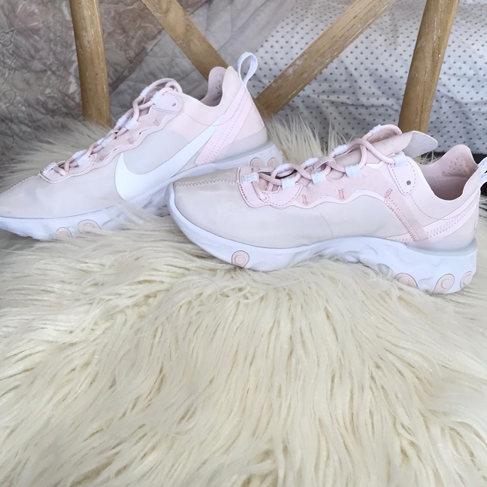 nikereact